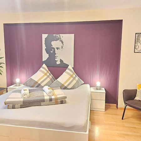 פרייבורג Doppelzimmer 1 I Geteiltes Bad & Kueche I Mit Dem Zug Nur 4 Min Bis Zum Hauptbahnhof מראה חיצוני תמונה