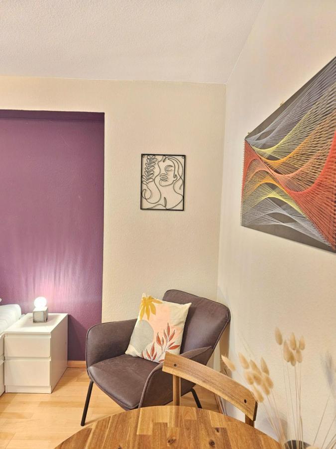 פרייבורג Doppelzimmer 1 I Geteiltes Bad & Kueche I Mit Dem Zug Nur 4 Min Bis Zum Hauptbahnhof מראה חיצוני תמונה